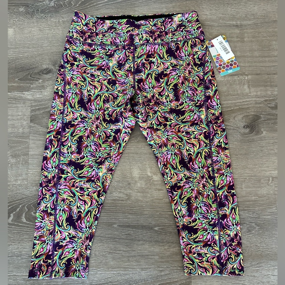 LuLaRoe Jade Leggings Mardi Gras Design Capri Length Size Medium New with Tags